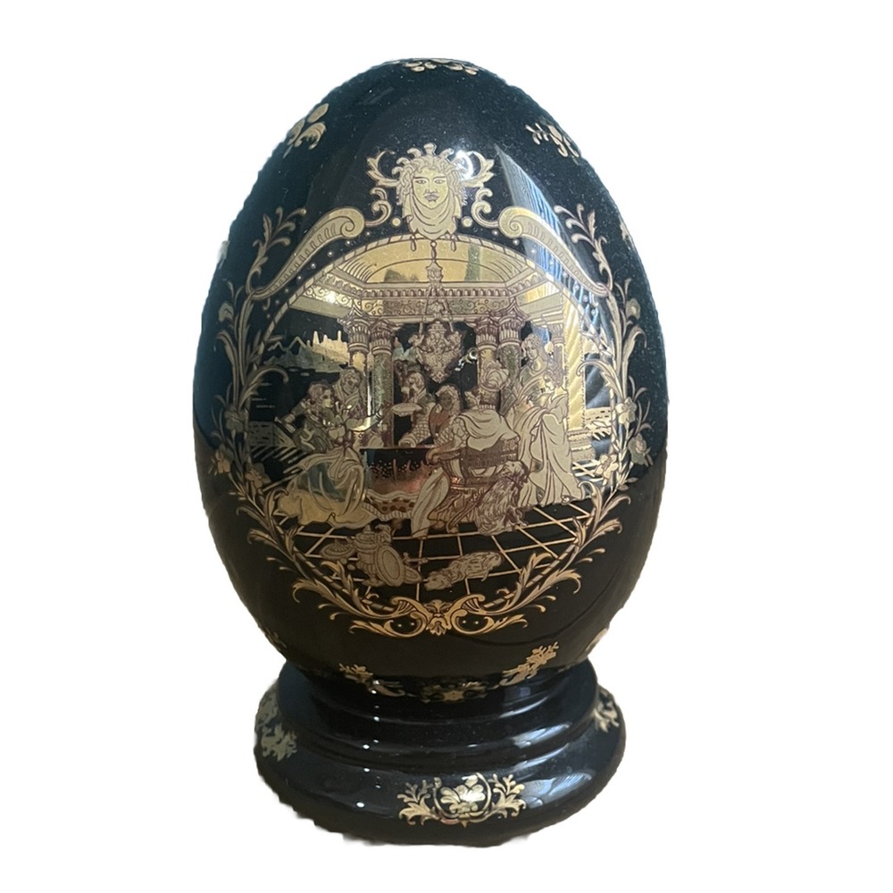 L. F. Fine Porcelain Limoges P. R. C. Medusa Black and Gold‎ Egg